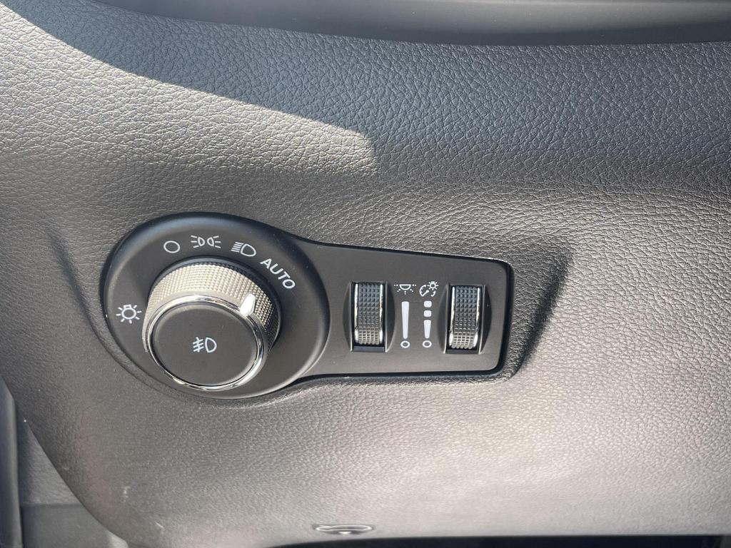 used 2024 Jeep Compass car, priced at $31,000