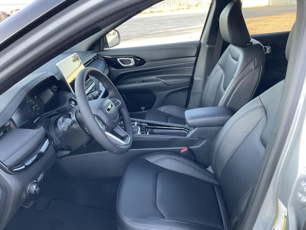new 2026 Jeep Compass car, priced at $37,345