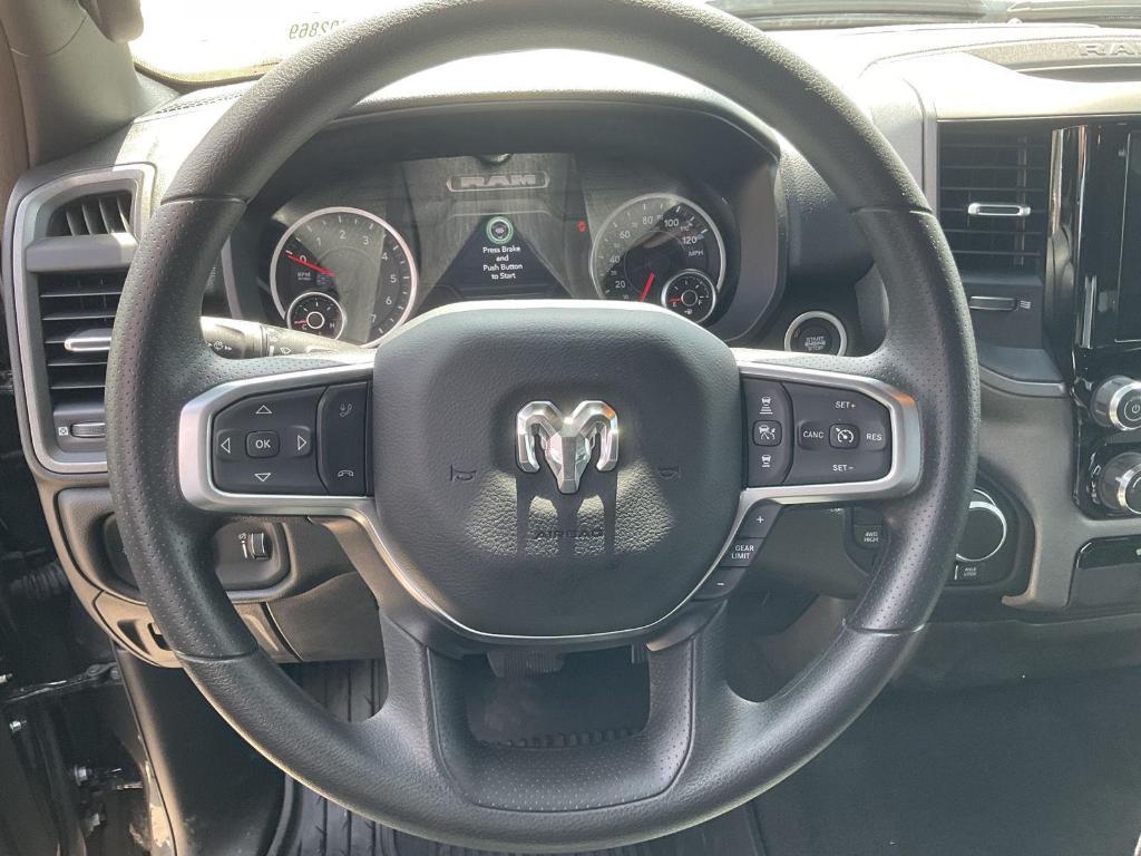 new 2025 Ram 1500 car, priced at $47,985
