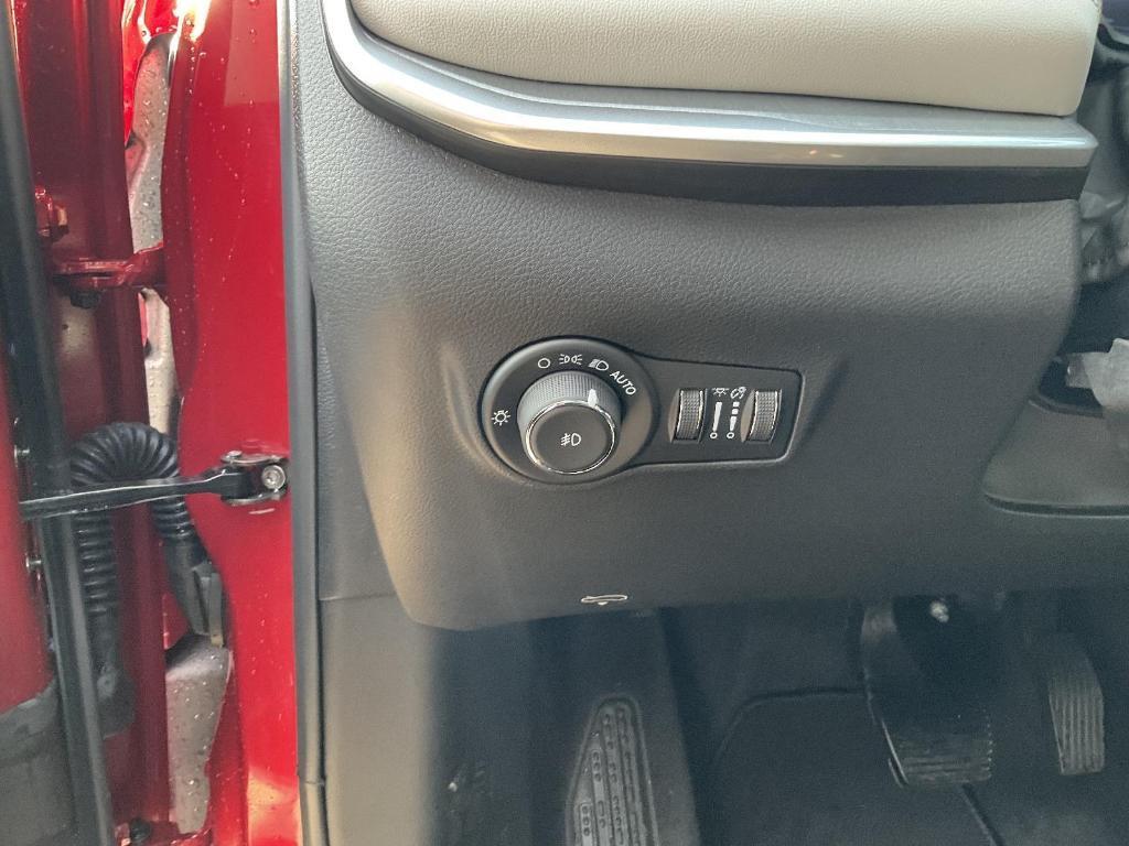 new 2025 Jeep Compass car, priced at $32,703