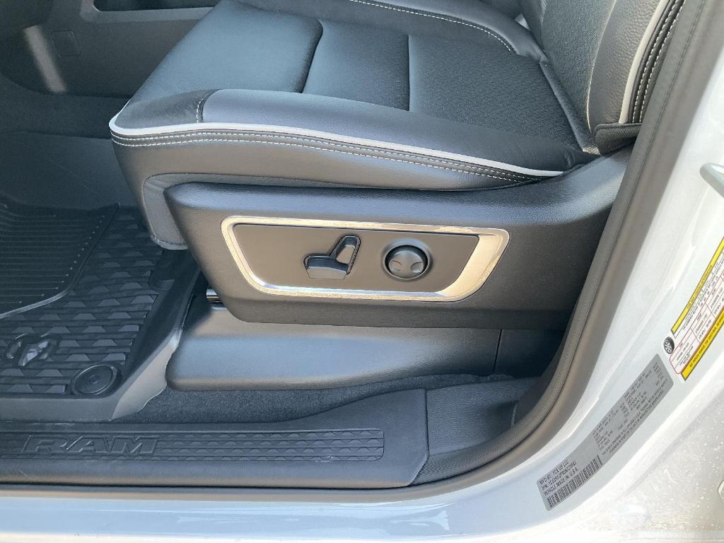 new 2025 Ram 1500 car, priced at $58,333
