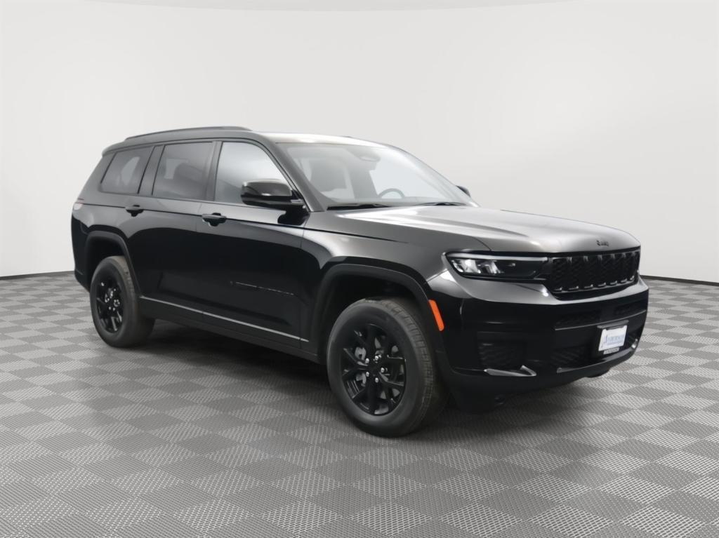 new 2025 Jeep Grand Cherokee L car, priced at $42,674