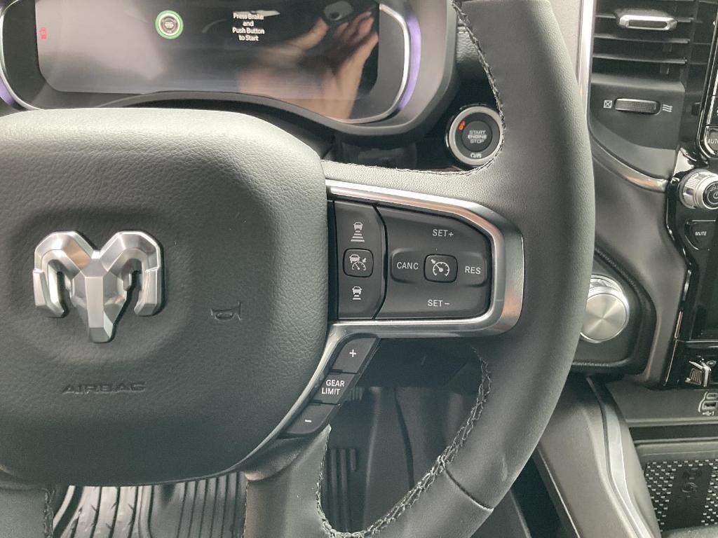 new 2025 Ram 1500 car, priced at $61,704