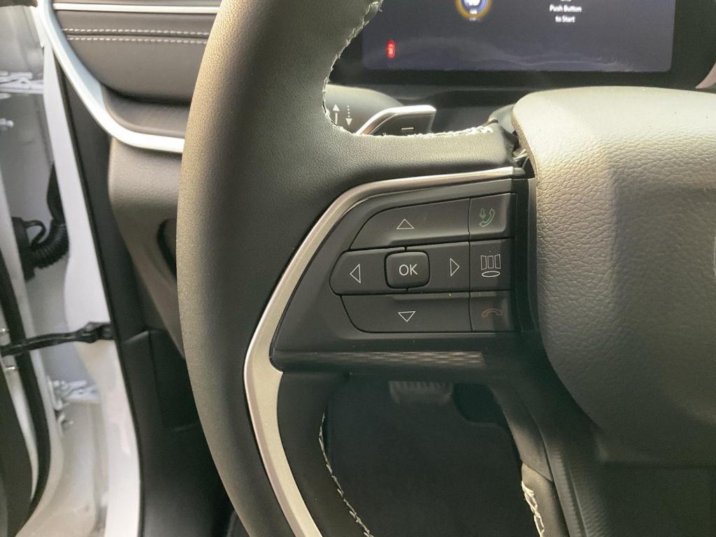 new 2025 Jeep Grand Cherokee L car, priced at $42,855