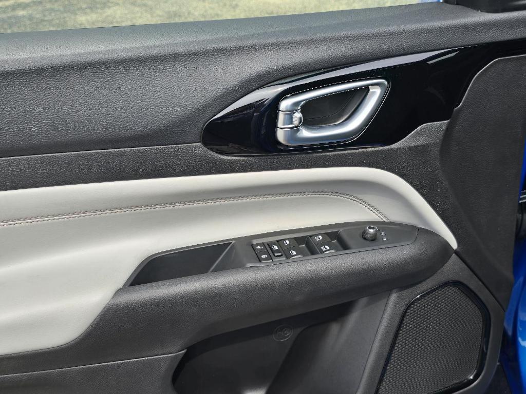 new 2025 Jeep Compass car, priced at $34,385
