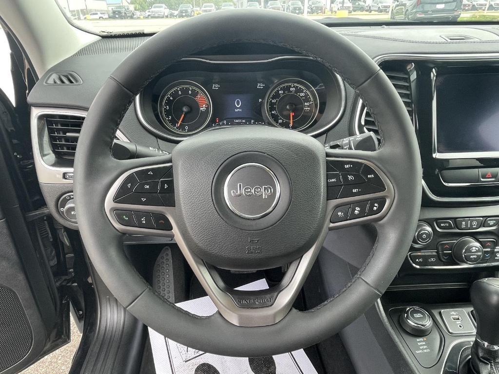 used 2022 Jeep Cherokee car, priced at $28,998