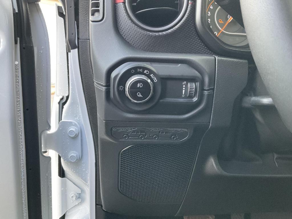 new 2025 Jeep Gladiator car, priced at $50,796