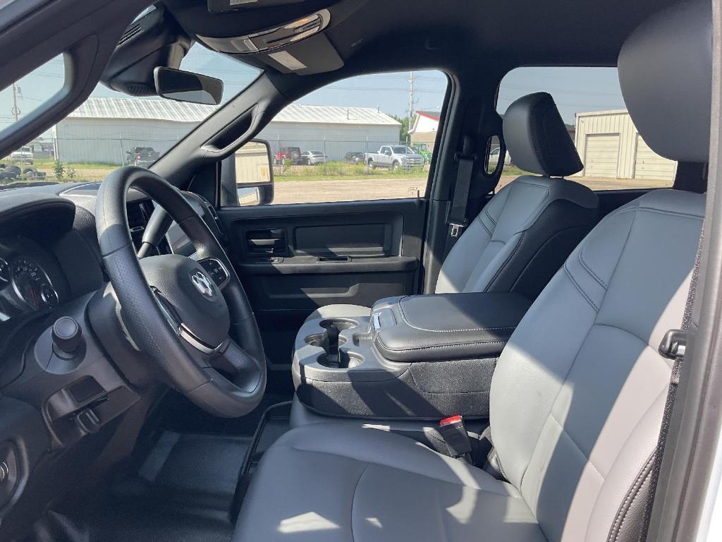 new 2025 Ram 2500 car, priced at $63,992