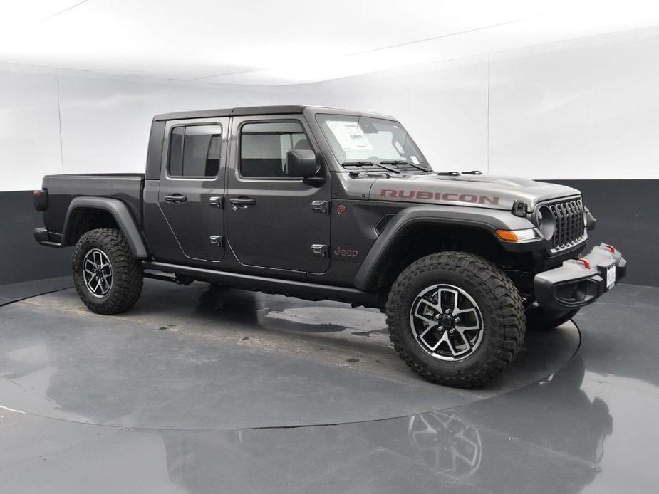 new 2024 Jeep Gladiator car, priced at $53,734