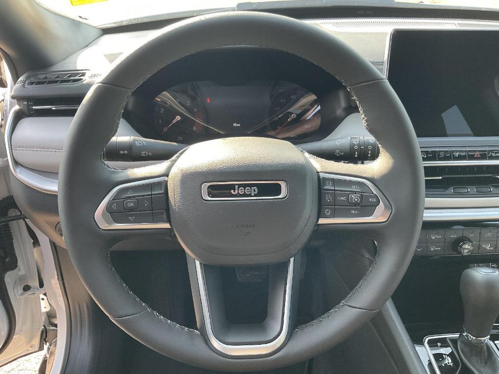 new 2025 Jeep Compass car, priced at $32,182