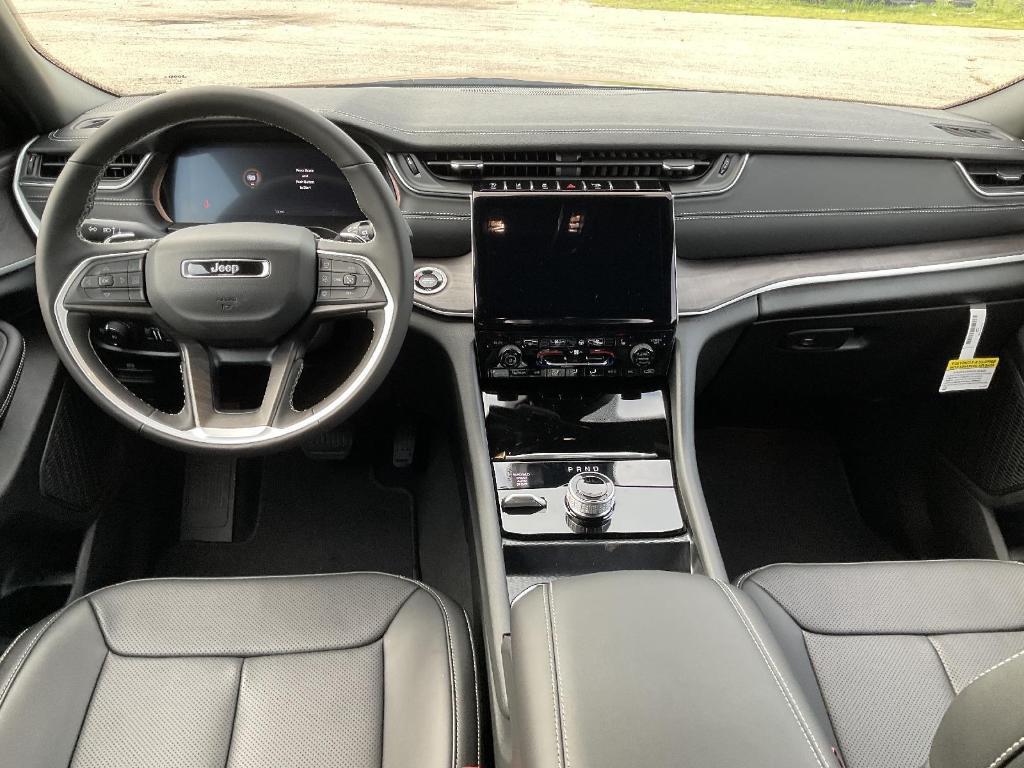 new 2025 Jeep Grand Cherokee L car, priced at $56,255