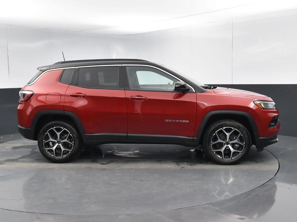 new 2025 Jeep Compass car, priced at $31,735