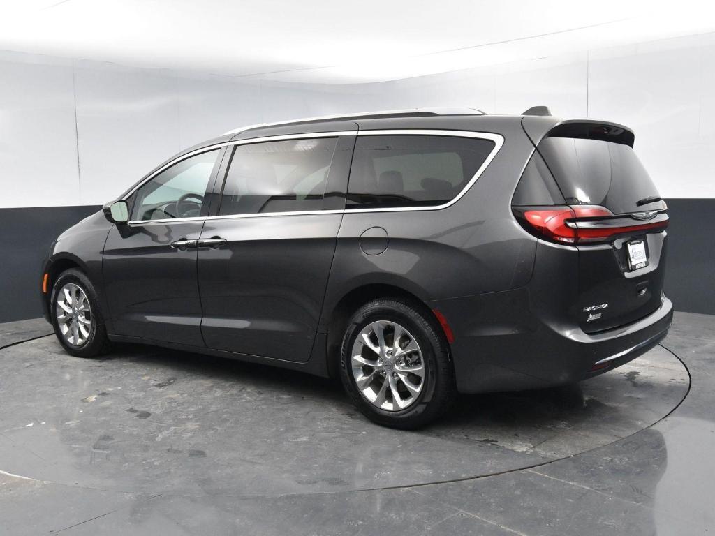 used 2021 Chrysler Pacifica car, priced at $31,500