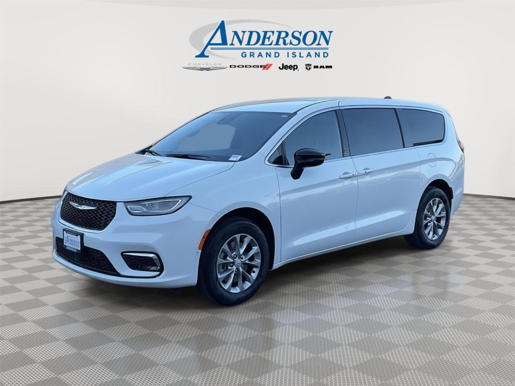 new 2026 Chrysler Pacifica car, priced at $46,030