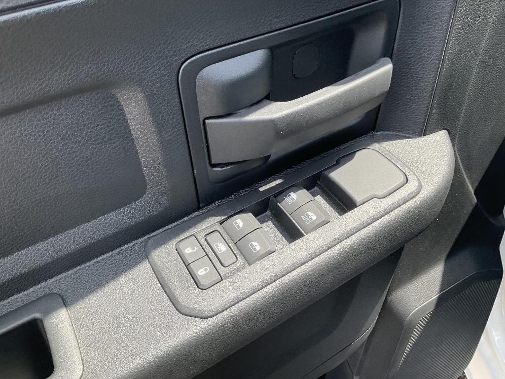 new 2025 Ram 2500 car, priced at $52,612