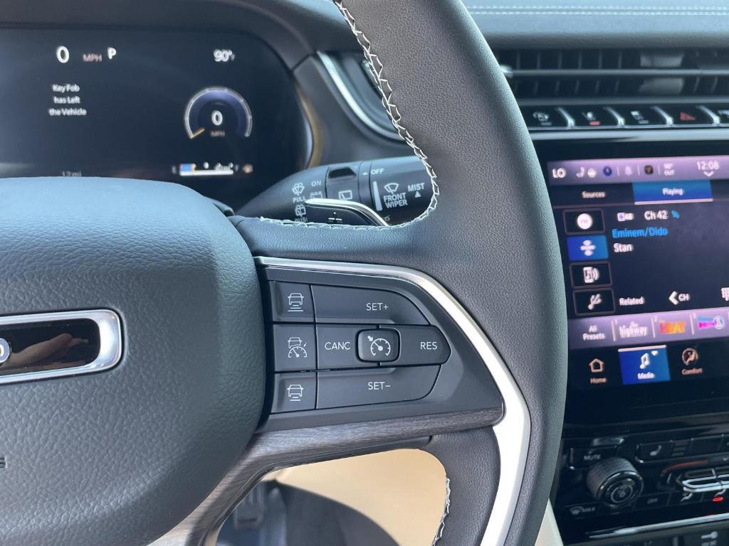 new 2025 Jeep Grand Cherokee L car, priced at $47,209
