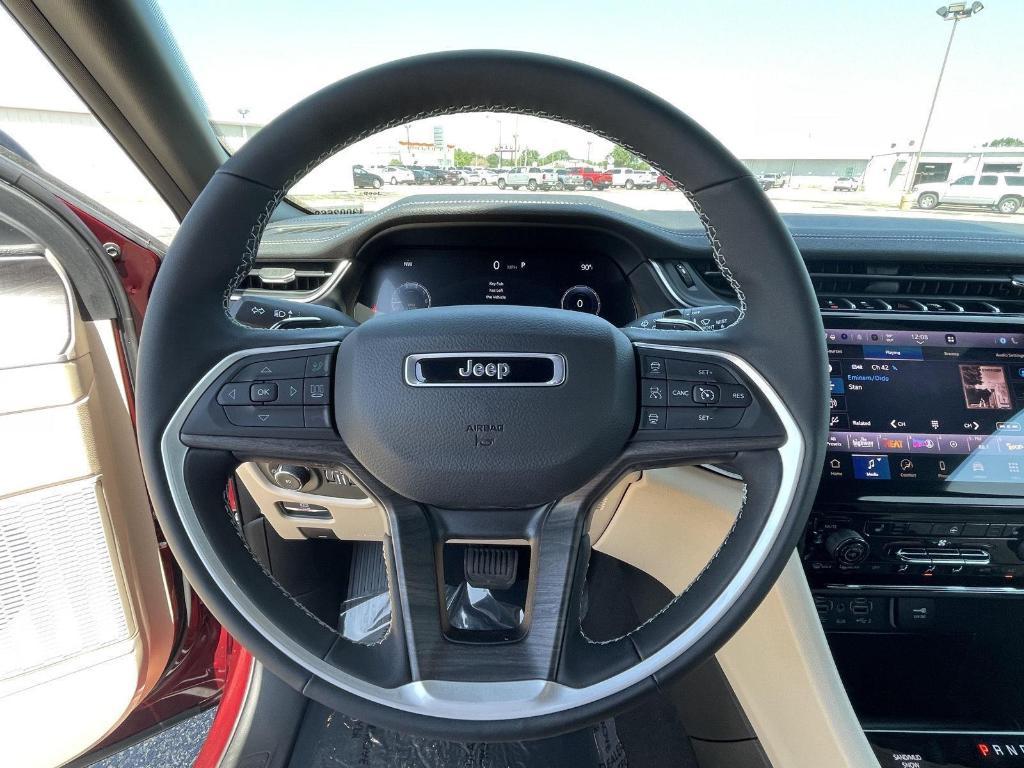 new 2025 Jeep Grand Cherokee L car, priced at $47,209