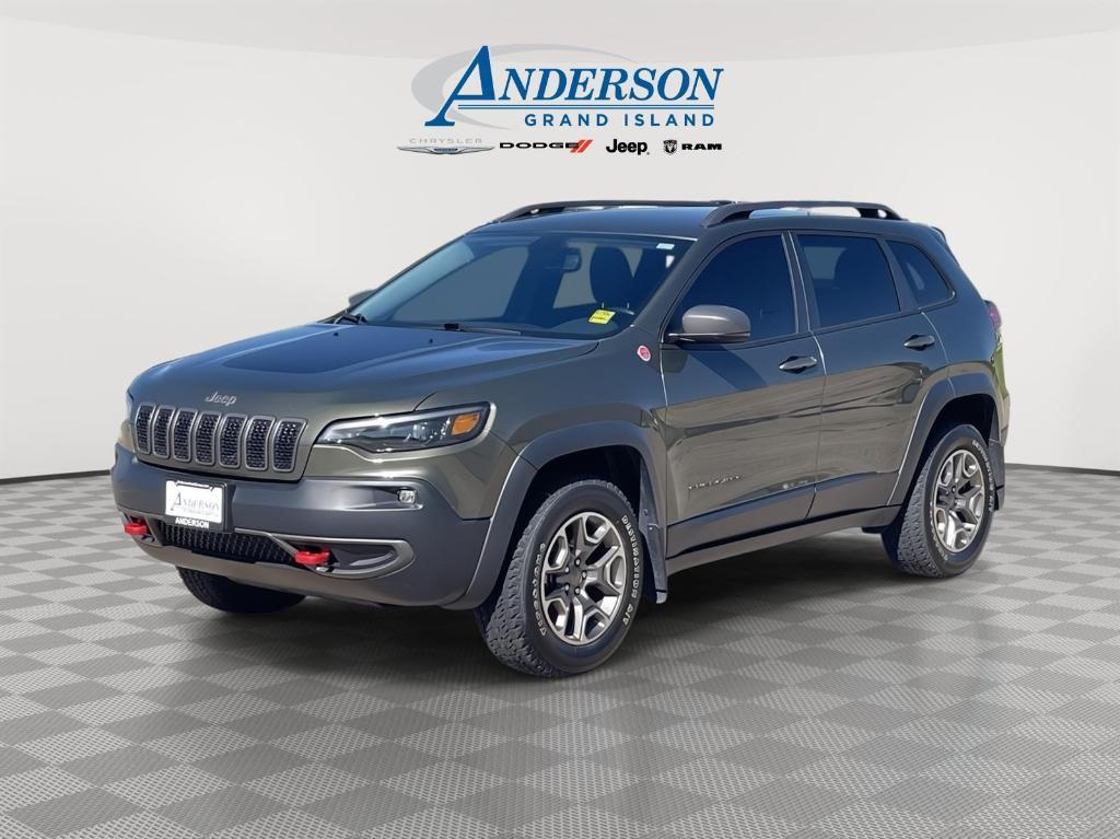 used 2020 Jeep Cherokee car, priced at $23,324