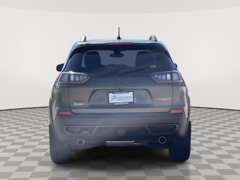 used 2020 Jeep Cherokee car, priced at $23,324