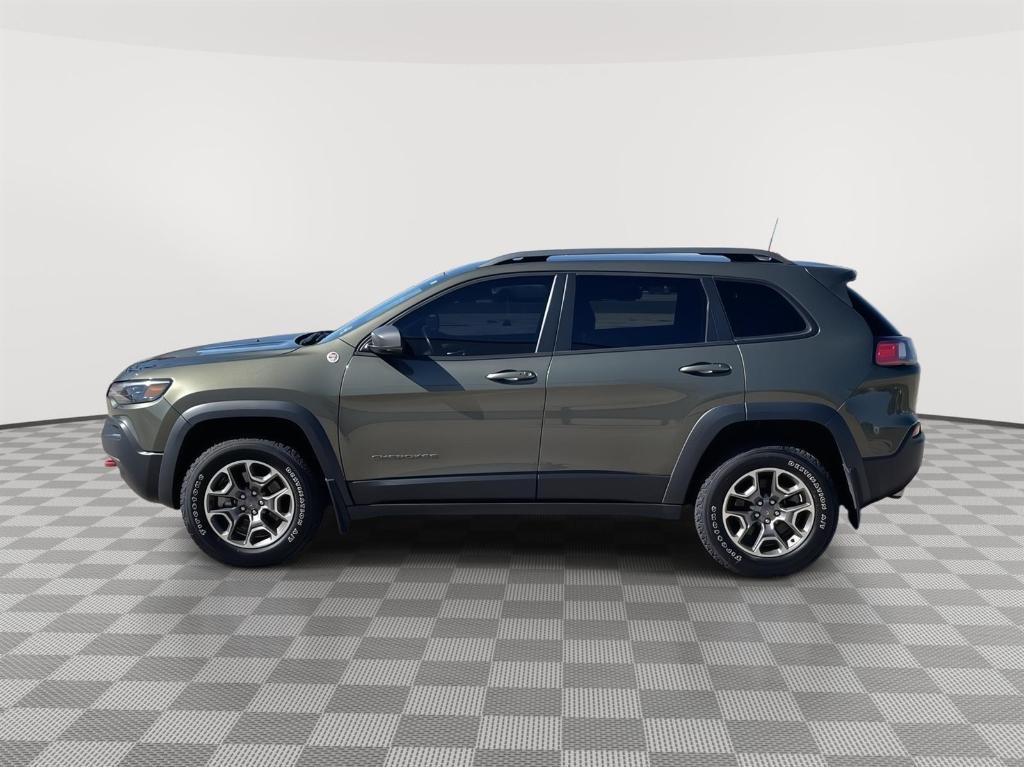 used 2020 Jeep Cherokee car, priced at $23,324