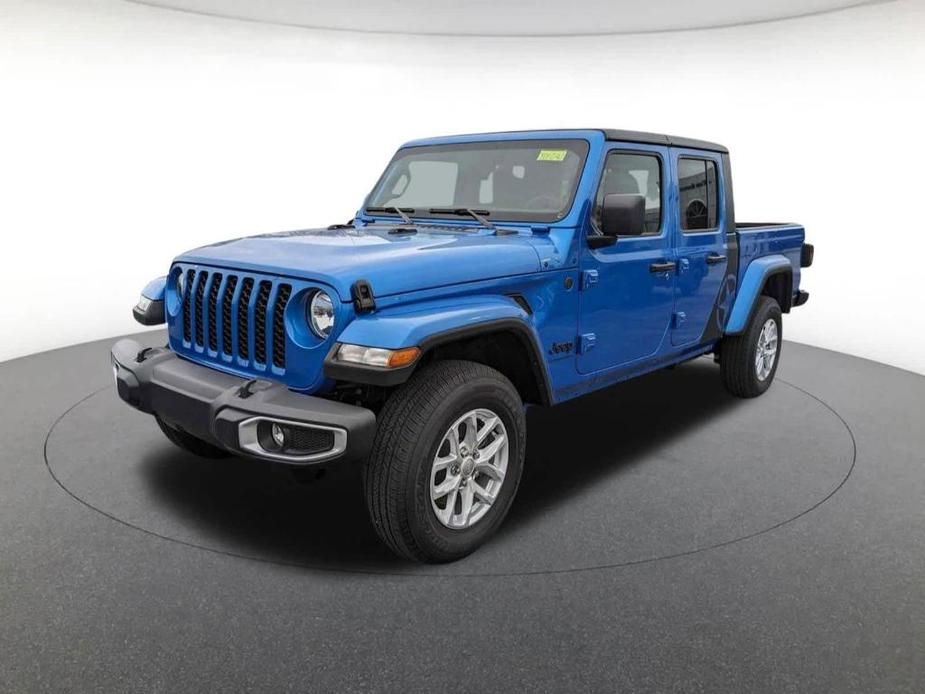 new 2023 Jeep Gladiator car, priced at $42,500