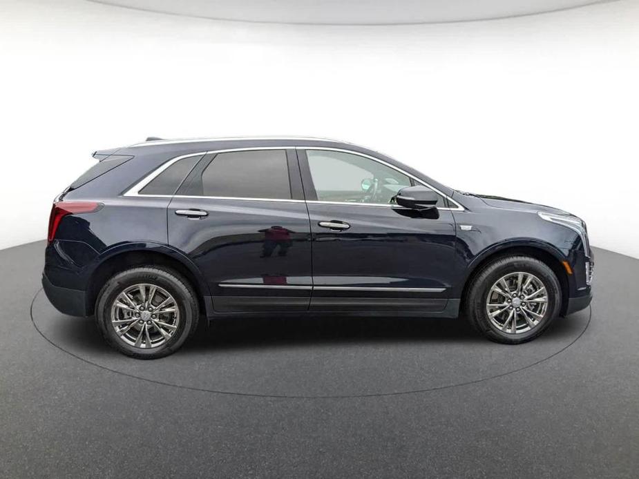 used 2021 Cadillac XT5 car, priced at $33,000