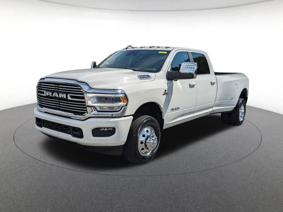 new 2024 Ram 3500 car, priced at $82,617