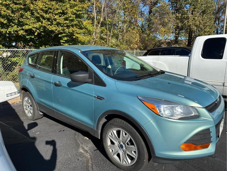 used 2013 Ford Escape car, priced at $8,500