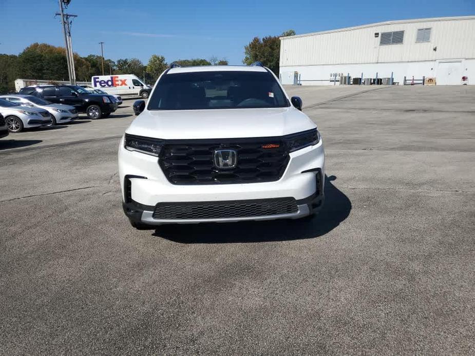 used 2024 Honda Pilot car, priced at $44,290