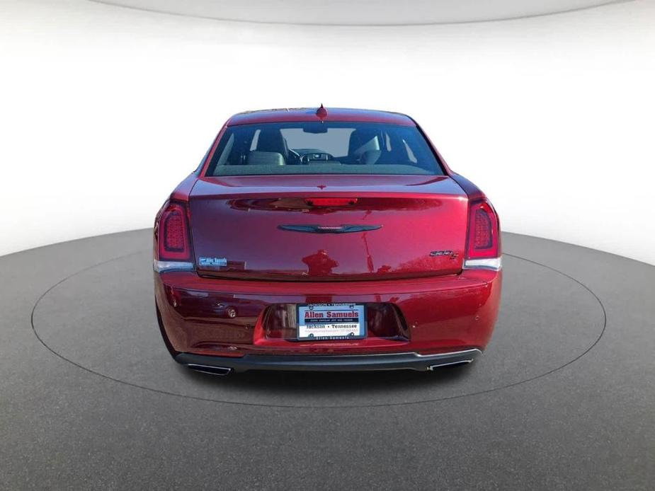 new 2023 Chrysler 300 car, priced at $46,287