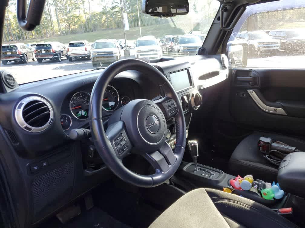 used 2013 Jeep Wrangler Unlimited car, priced at $19,000