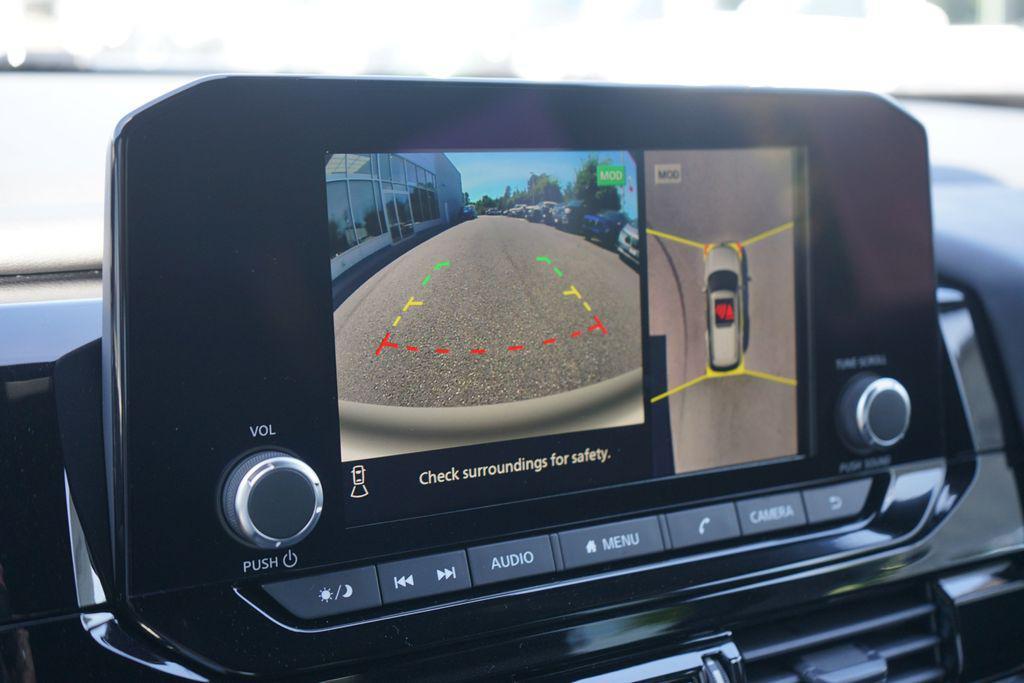 new 2025 Nissan Pathfinder car, priced at $42,243