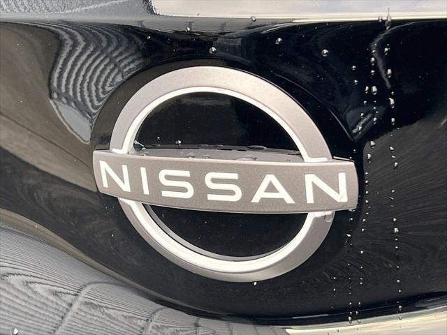 new 2025 Nissan Leaf car, priced at $21,670