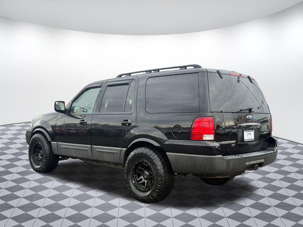 used 2005 Ford Expedition car, priced at $6,999