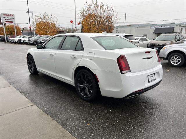 used 2022 Chrysler 300 car, priced at $23,249