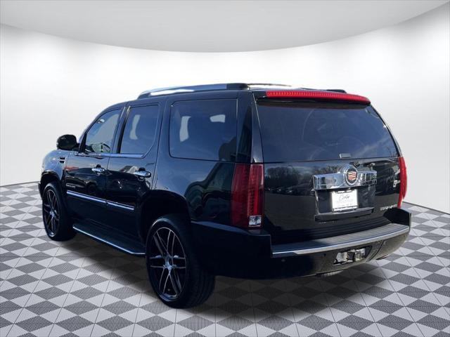 used 2014 Cadillac Escalade car, priced at $16,499