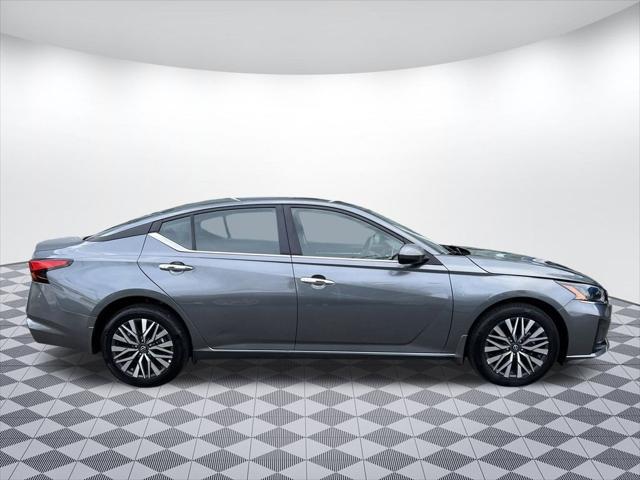 used 2023 Nissan Altima car, priced at $22,499