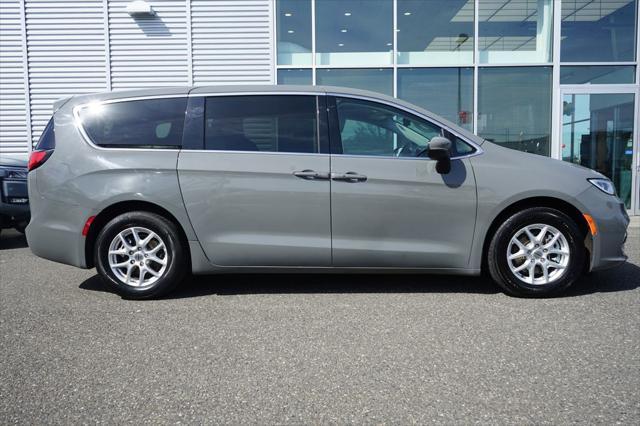 used 2023 Chrysler Pacifica car, priced at $21,499