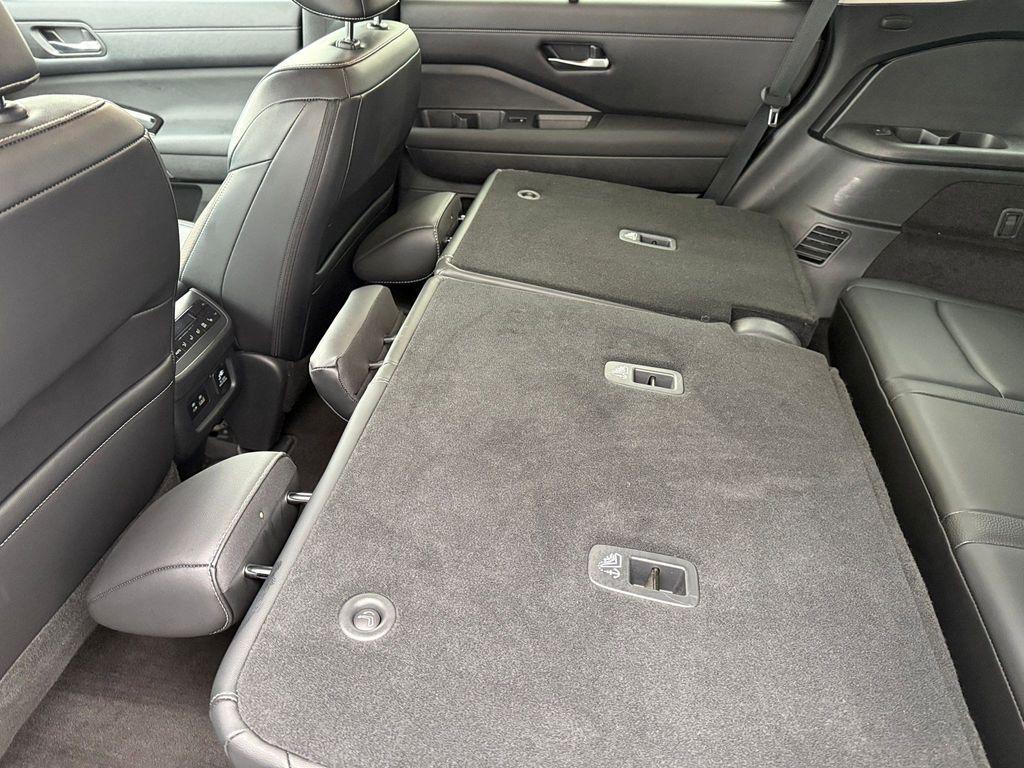 used 2023 Nissan Pathfinder car, priced at $27,999