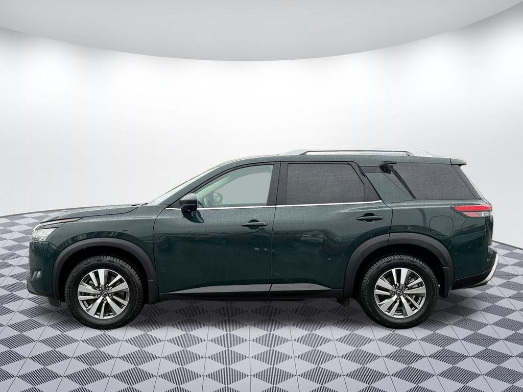 used 2023 Nissan Pathfinder car, priced at $27,999