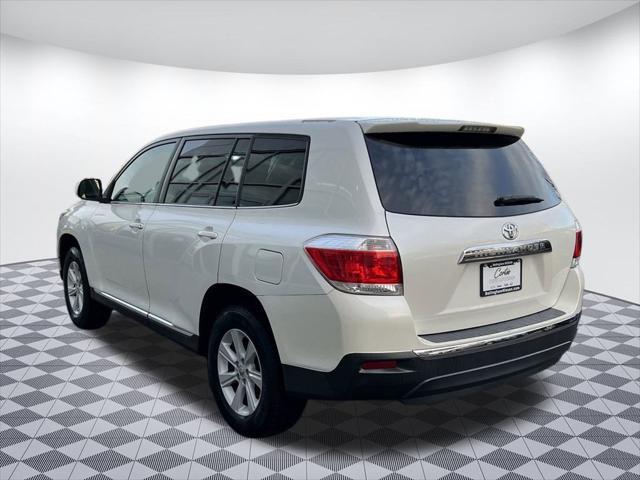 used 2013 Toyota Highlander car, priced at $14,899