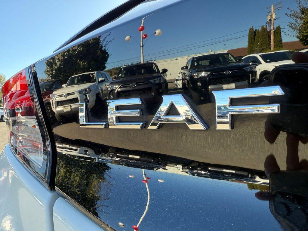 used 2018 Nissan Leaf car, priced at $10,999