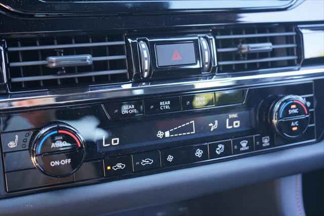 new 2025 Nissan Pathfinder car, priced at $40,260