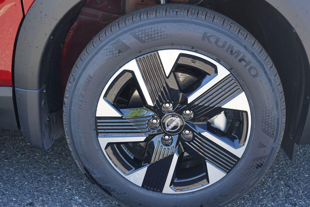 new 2025 Nissan Kicks car, priced at $23,499