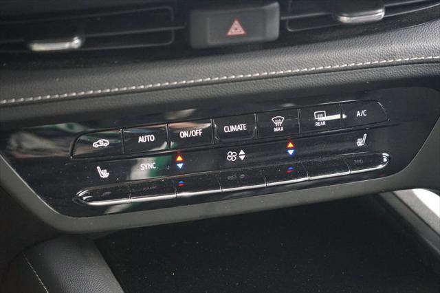 used 2023 Buick Envision car, priced at $16,999
