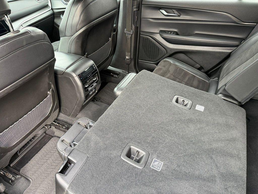 used 2024 Jeep Grand Cherokee L car, priced at $28,999