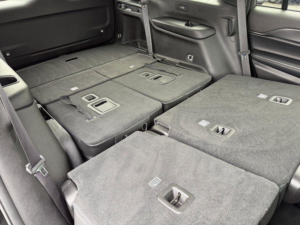 used 2024 Jeep Grand Cherokee L car, priced at $28,999
