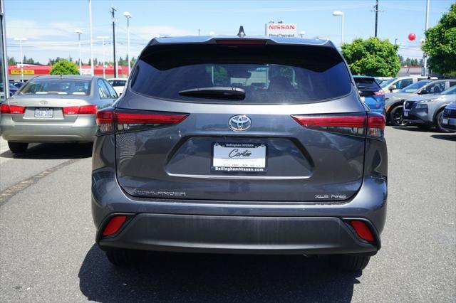 used 2023 Toyota Highlander car, priced at $39,499