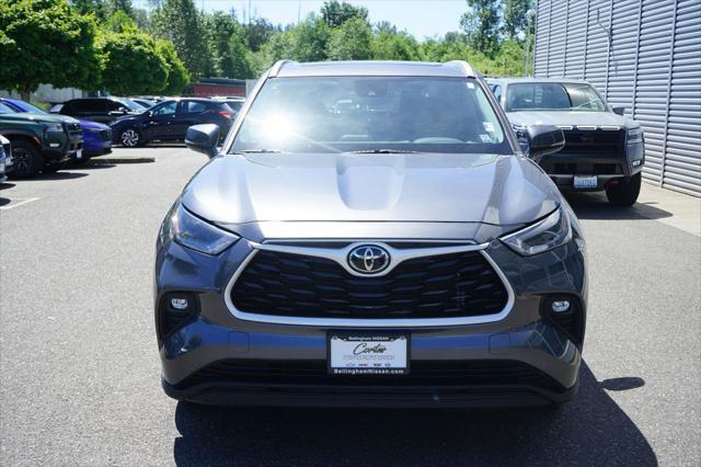 used 2023 Toyota Highlander car, priced at $39,499