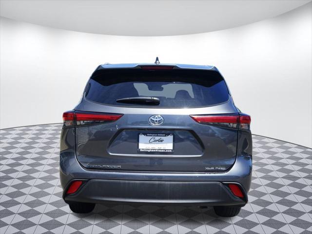 used 2023 Toyota Highlander car, priced at $37,899
